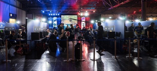esports eSports live tournament